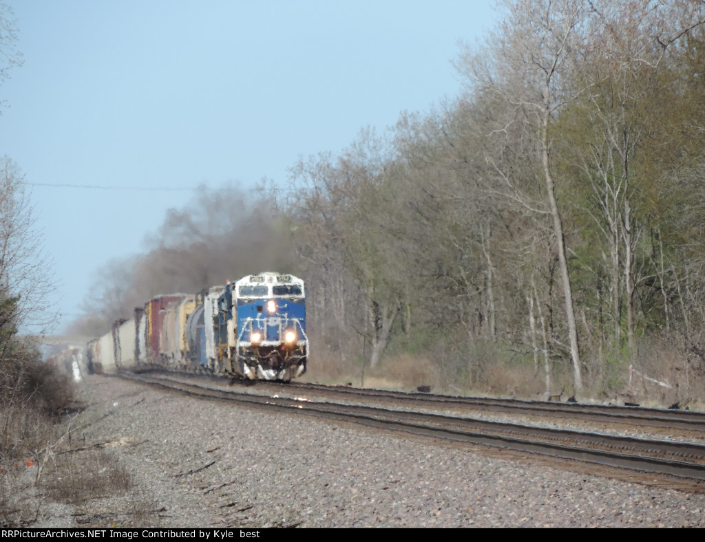 CSX 3194 on Q560